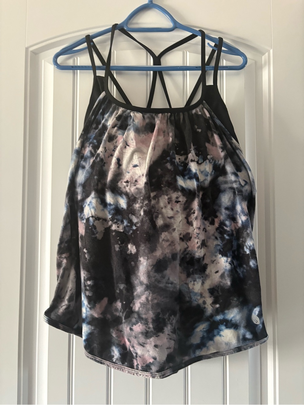 Women's Strappy Tie-Dye Tank Top - Black & Pink
